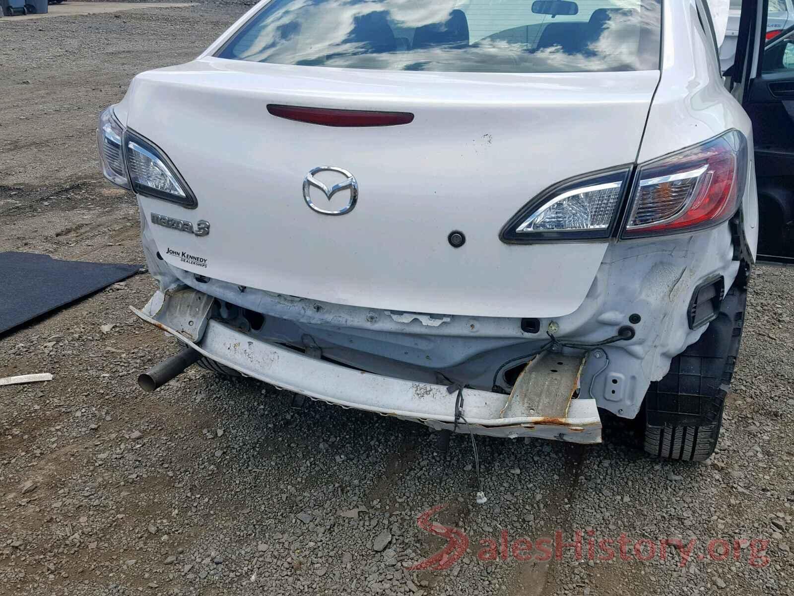 JM1BL1UG5B1497525 2011 MAZDA 3