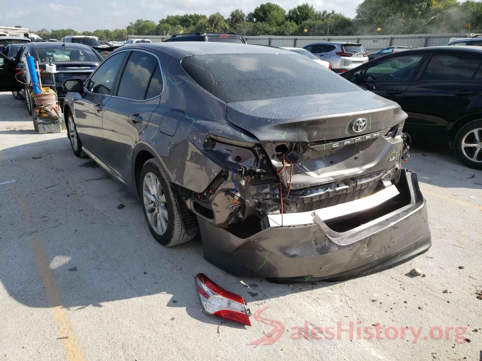 4T1B11HKXJU099384 2018 TOYOTA CAMRY