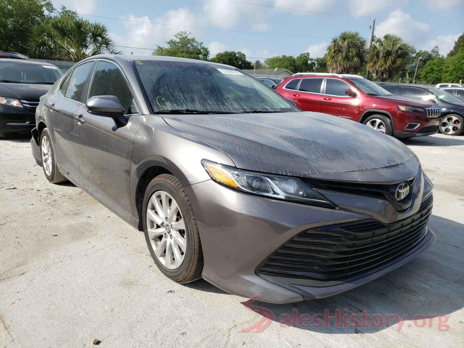 4T1B11HKXJU099384 2018 TOYOTA CAMRY