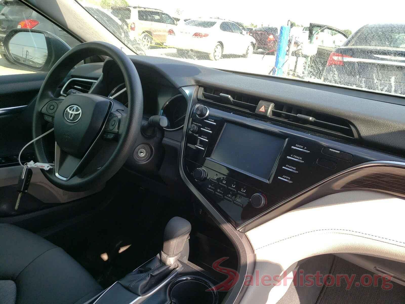 4T1B11HKXJU099384 2018 TOYOTA CAMRY