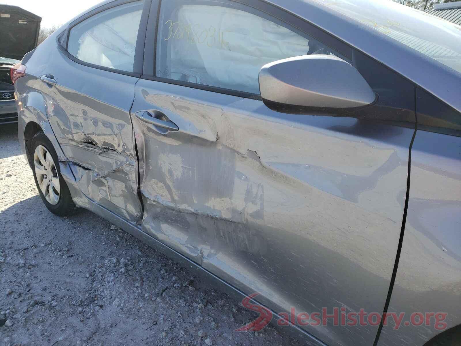 5NPDH4AE2GH770368 2016 HYUNDAI ELANTRA