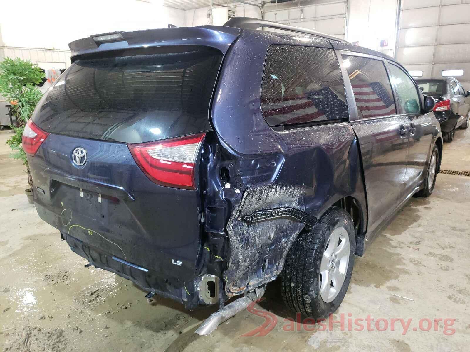 5TDKZ3DC0JS929978 2018 TOYOTA SIENNA