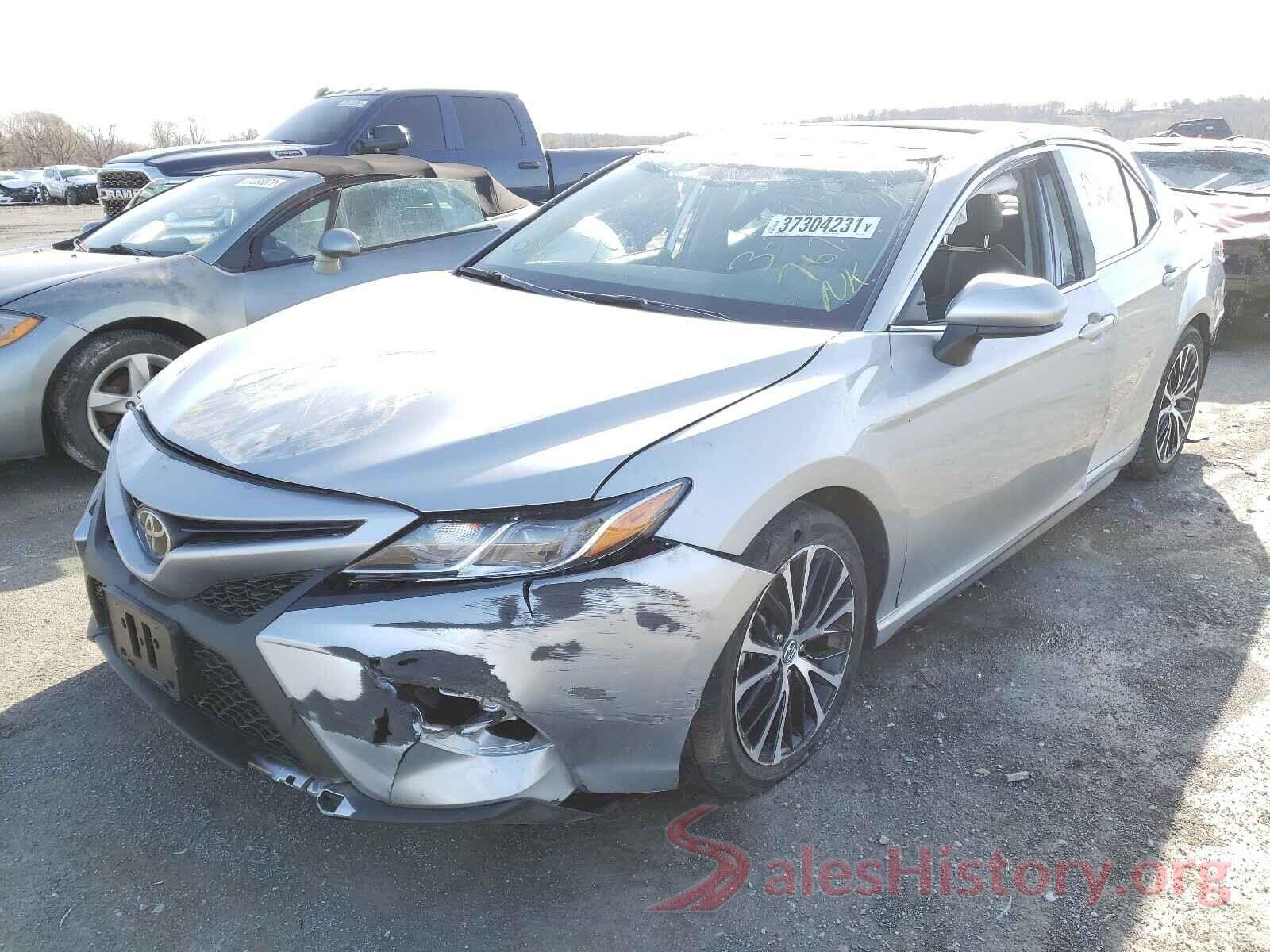 4T1G11AK9LU926049 2020 TOYOTA CAMRY