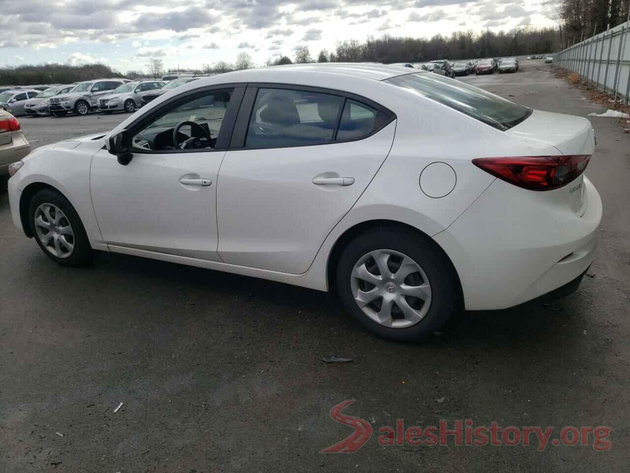 3MZBN1U79JM161742 2018 MAZDA 3