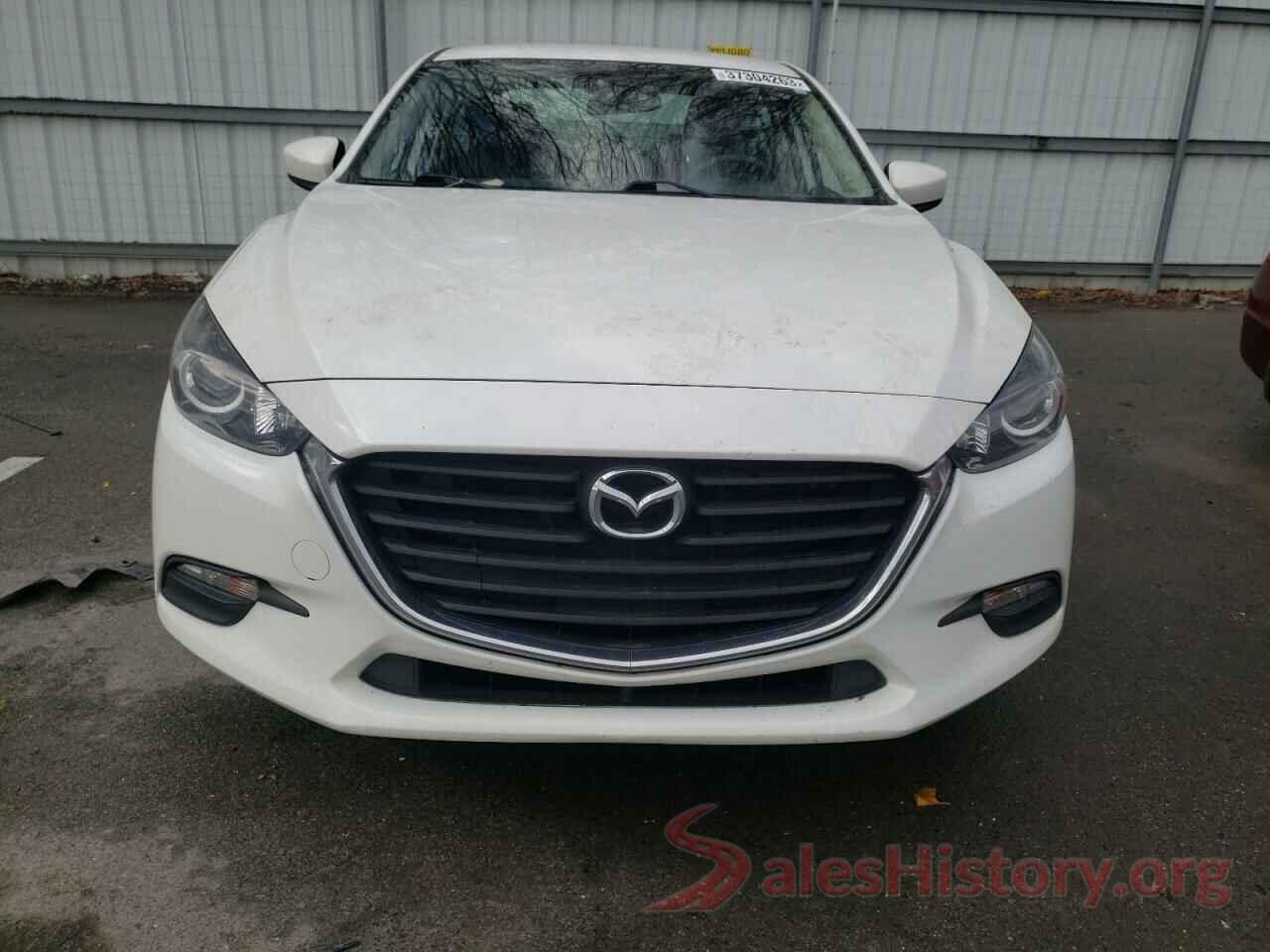 3MZBN1U79JM161742 2018 MAZDA 3