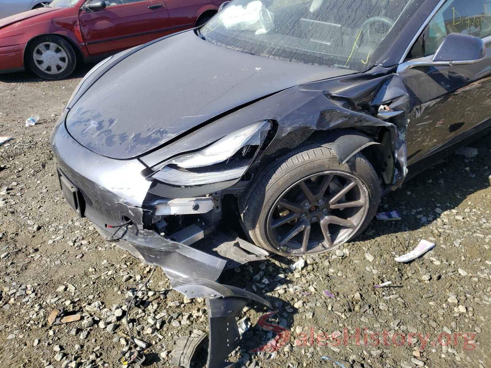 5YJ3E1EB8JF119223 2018 TESLA MODEL 3