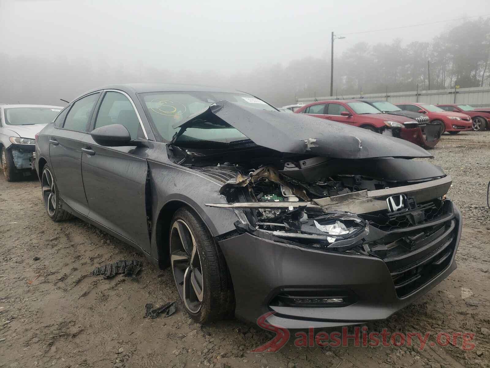 1HGCV1F32JA097978 2018 HONDA ACCORD