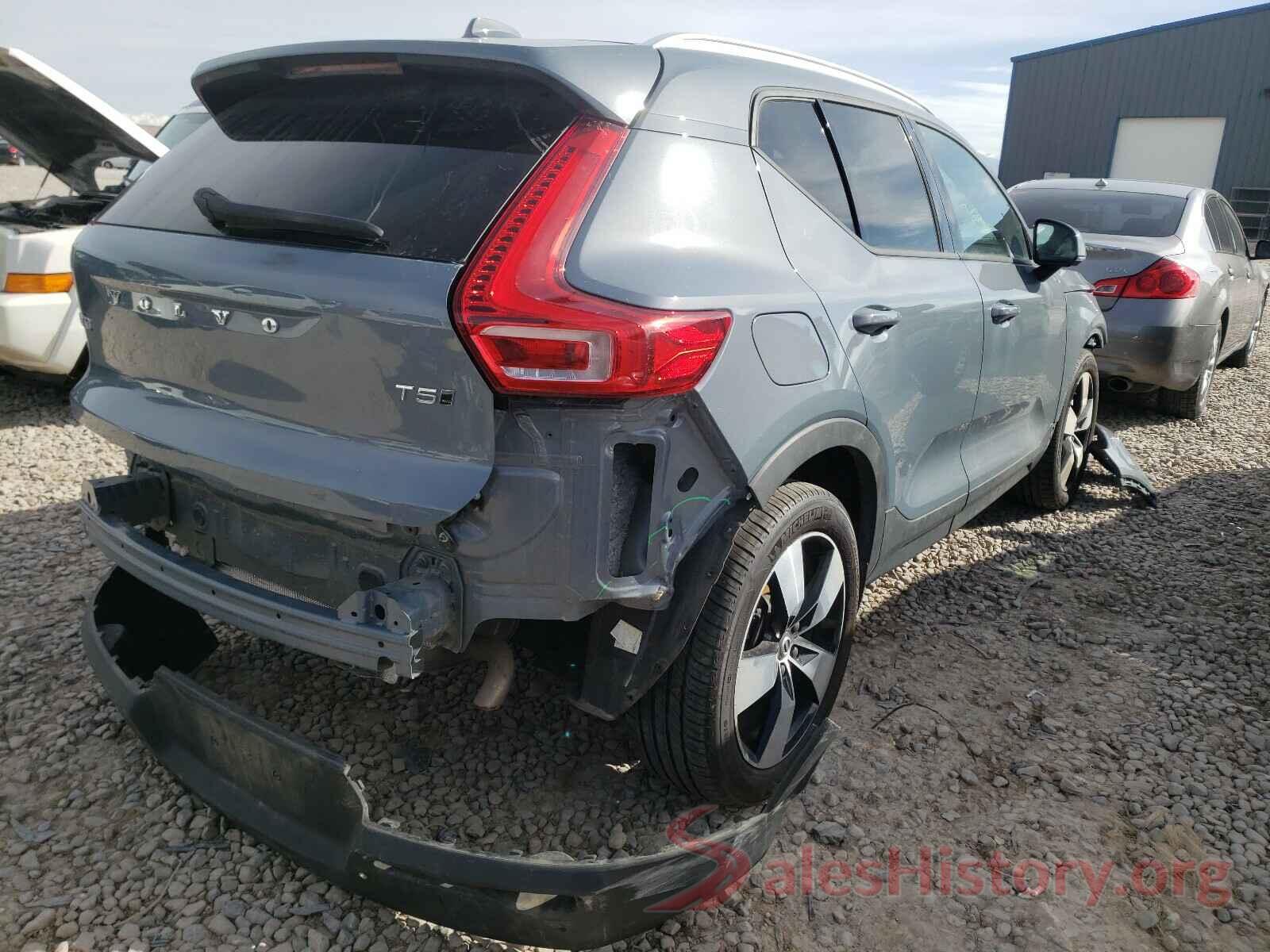 YV4162UK2L2172711 2020 VOLVO XC40