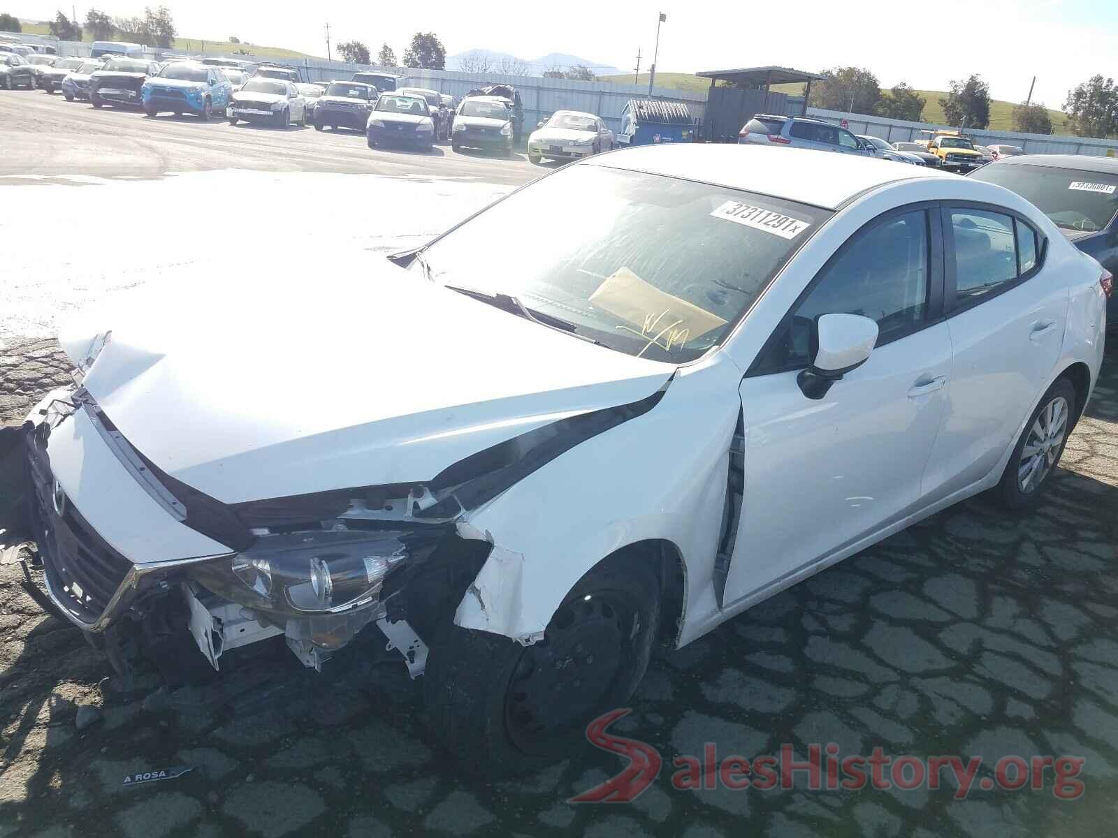 JM1BM1T70G1313971 2016 MAZDA 3