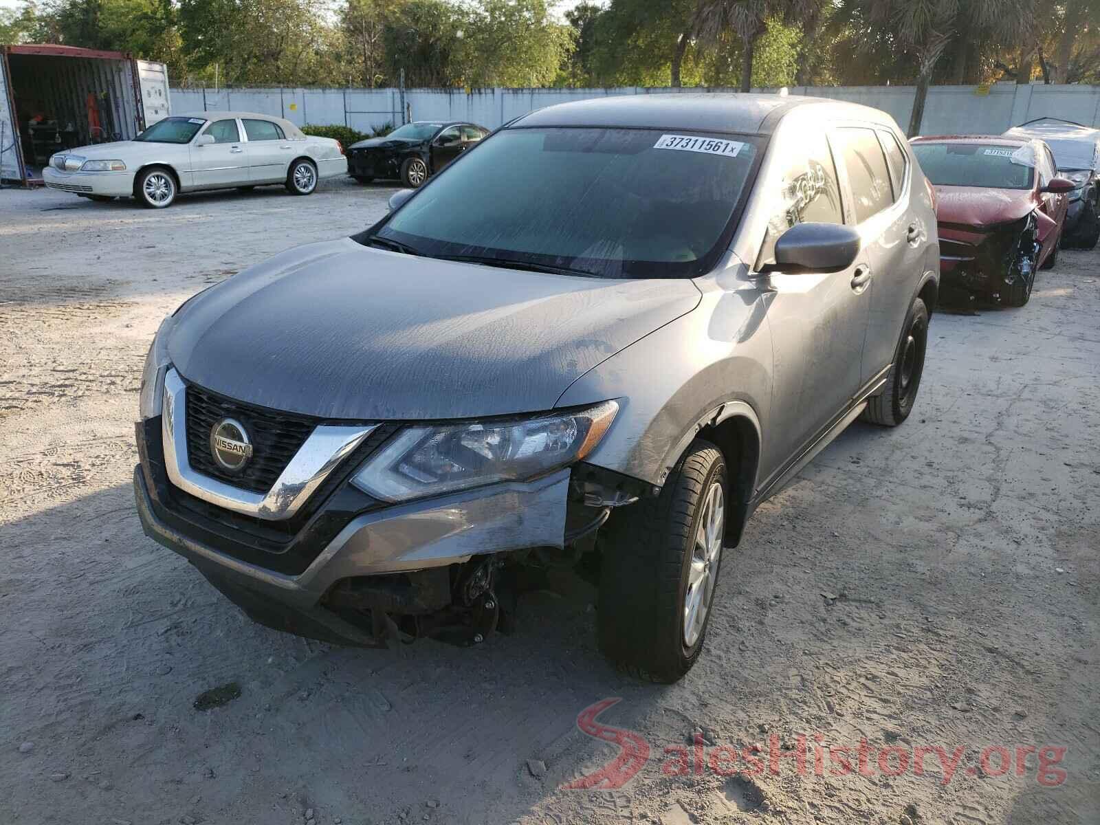 KNMAT2MTXJP623338 2018 NISSAN ROGUE