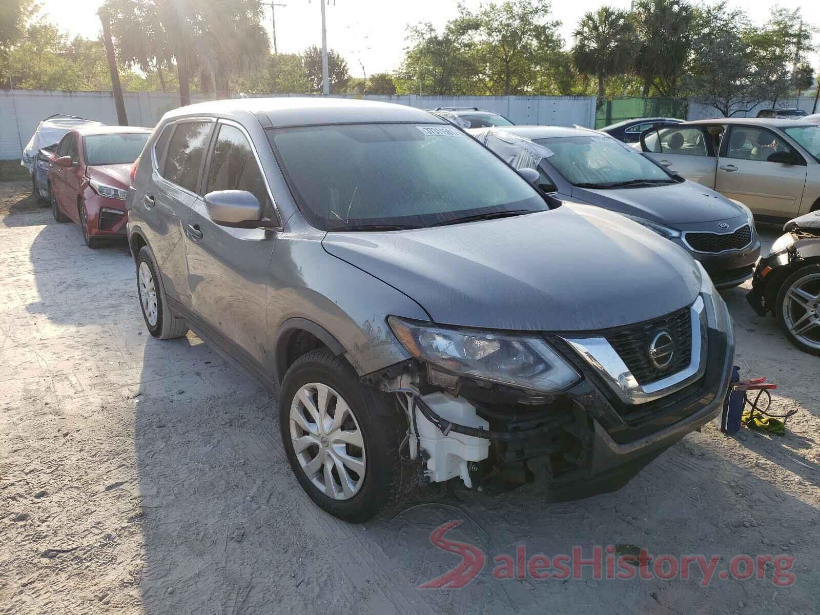 KNMAT2MTXJP623338 2018 NISSAN ROGUE