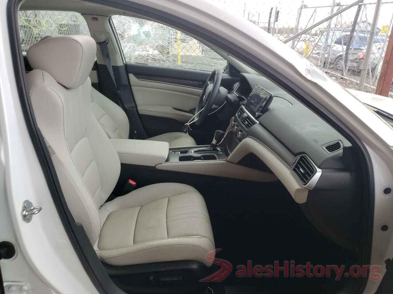 1HGCV1F53JA188548 2018 HONDA ACCORD