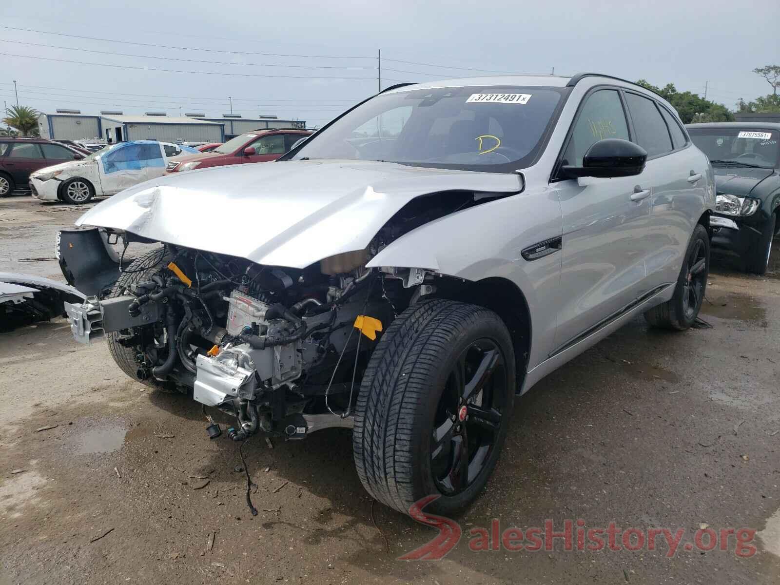 SADCL2GX3KA601553 2019 JAGUAR F-PACE