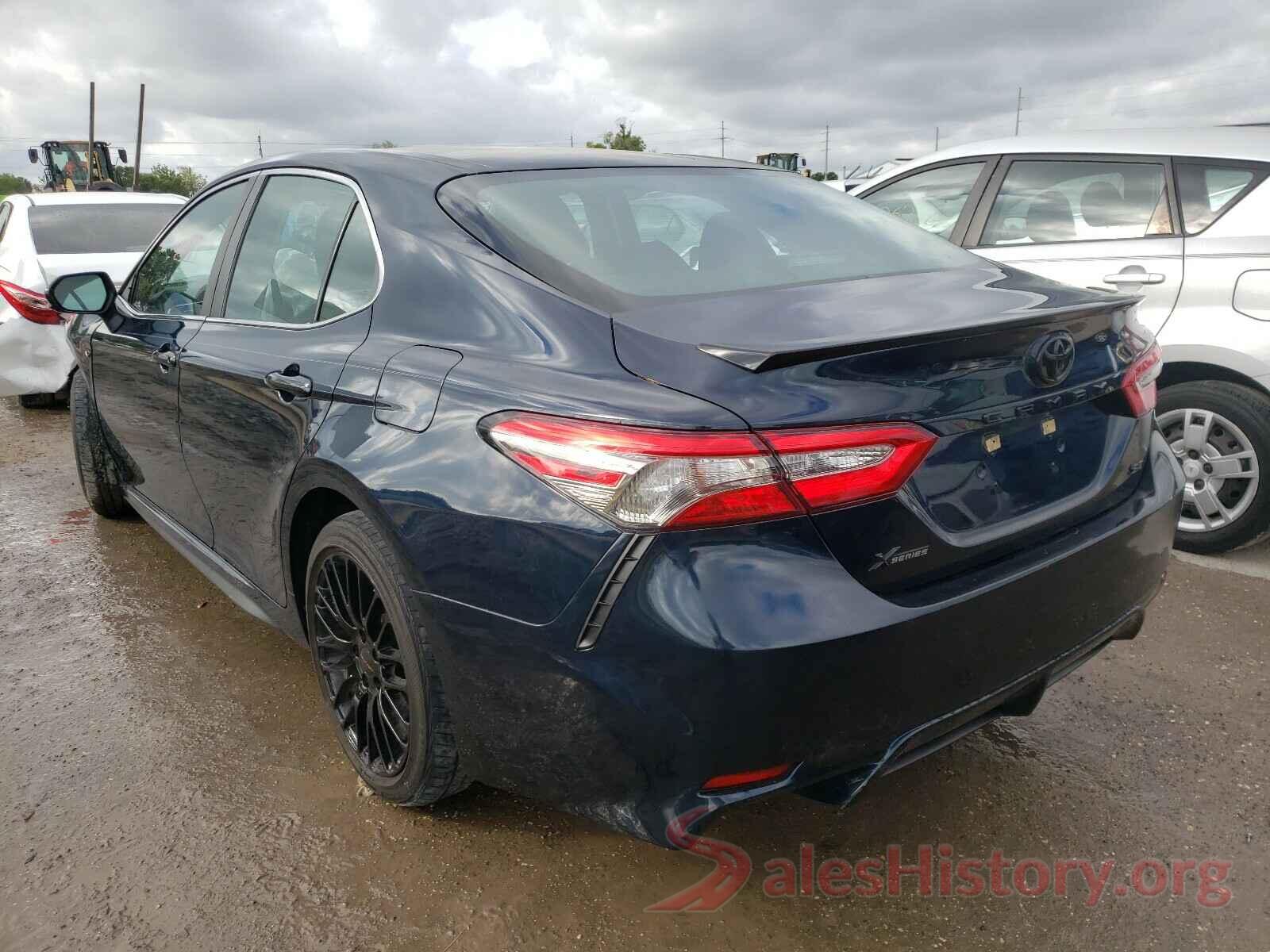 4T1B11HK5JU663572 2018 TOYOTA CAMRY