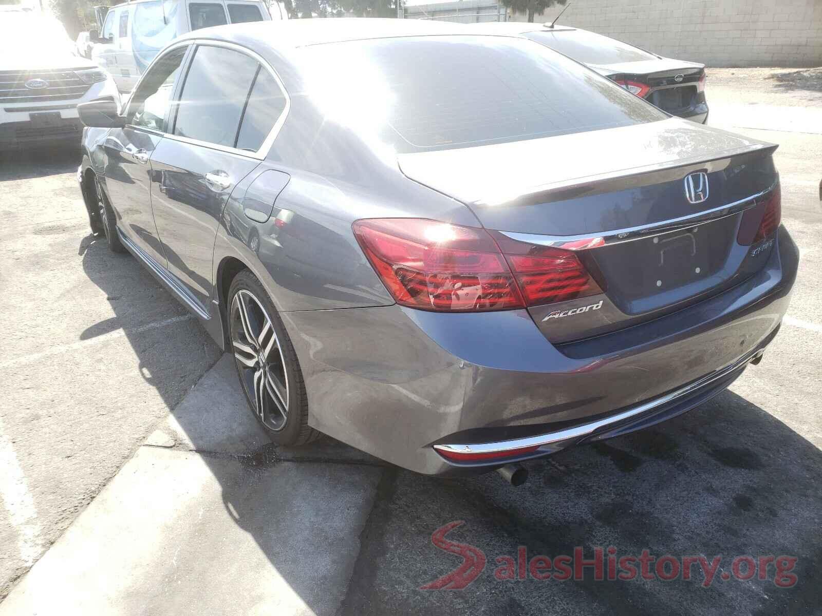 1HGCR2F5XHA060943 2017 HONDA ACCORD