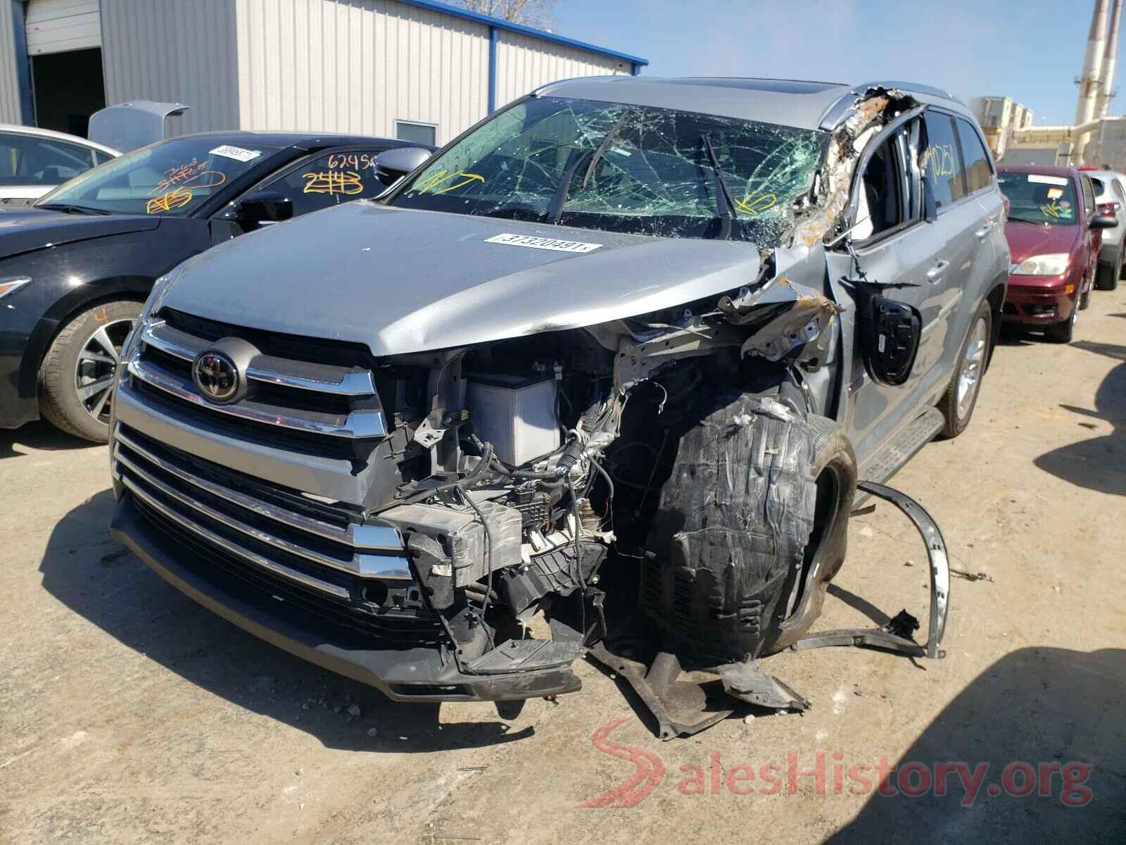 5TDDZRFH3JS878593 2018 TOYOTA HIGHLANDER