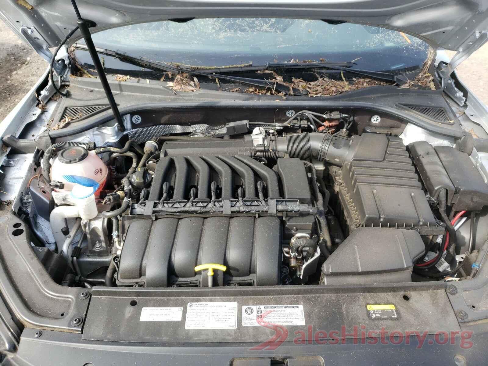 1VWJM7A37JC047257 2018 VOLKSWAGEN PASSAT