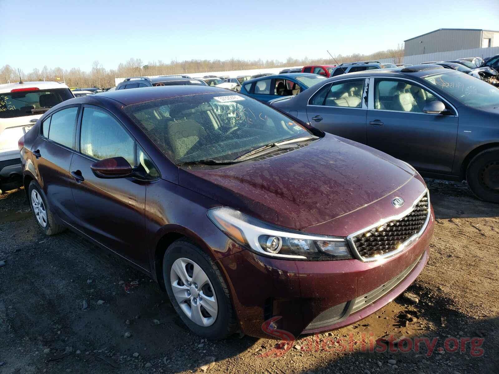 3KPFK4A79HE138646 2017 KIA FORTE