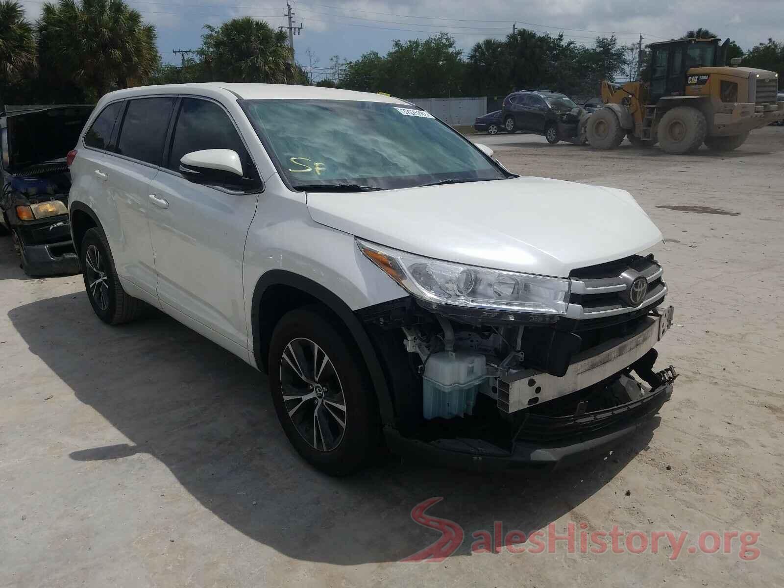 5TDZARFH8JS034773 2018 TOYOTA HIGHLANDER