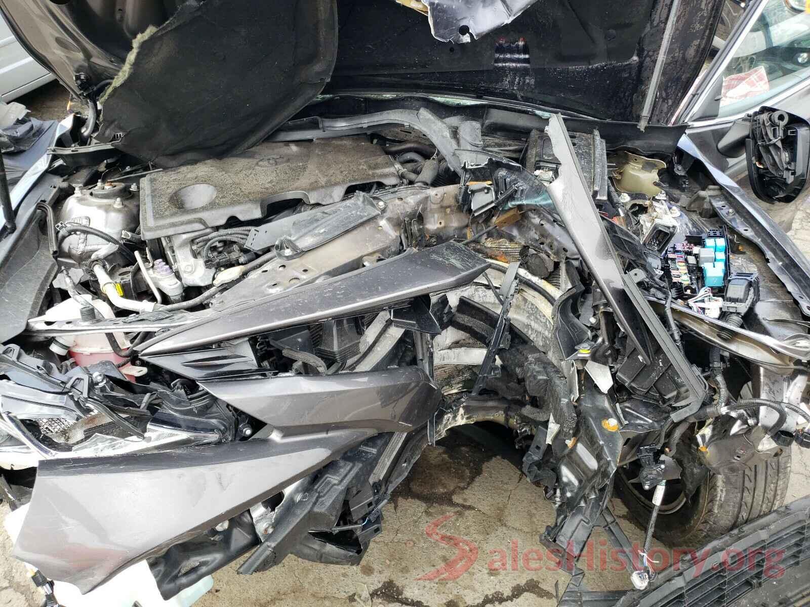 4T1B11HK3KU268498 2019 TOYOTA CAMRY