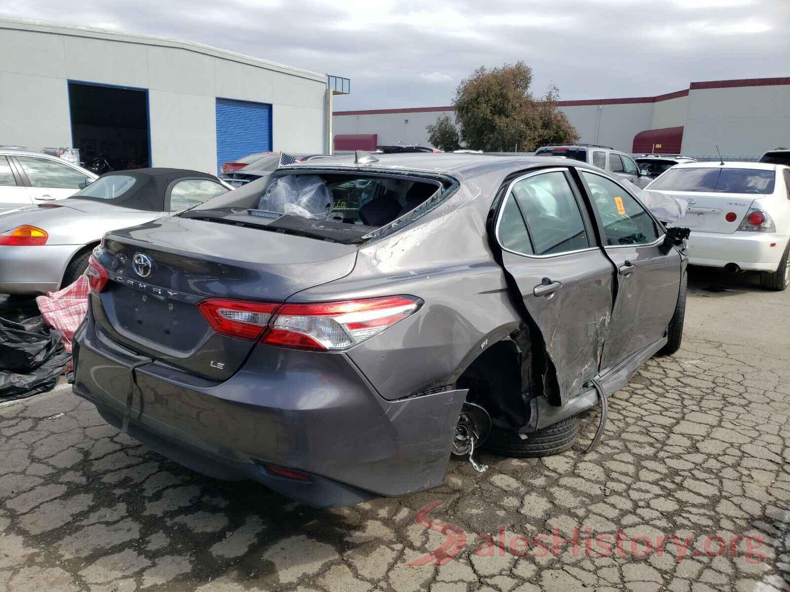 4T1B11HK3KU268498 2019 TOYOTA CAMRY