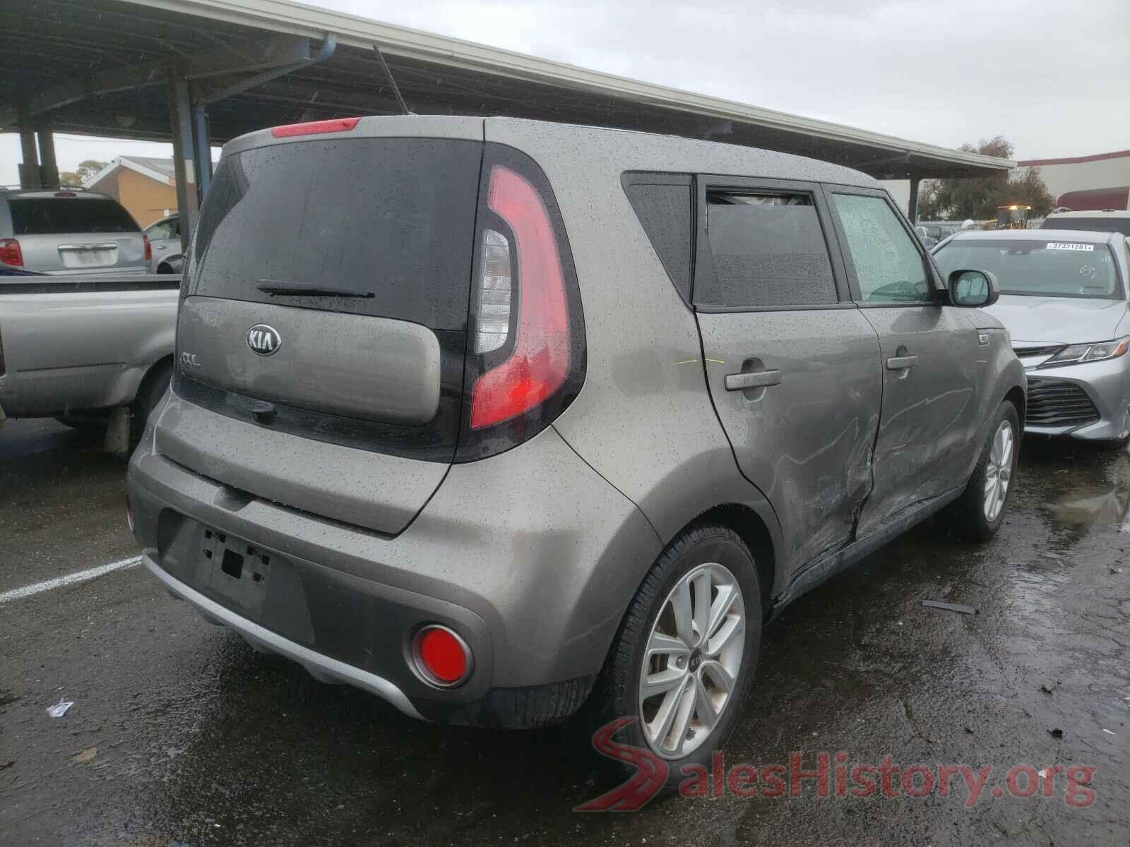 KNDJP3A53J7611984 2018 KIA SOUL