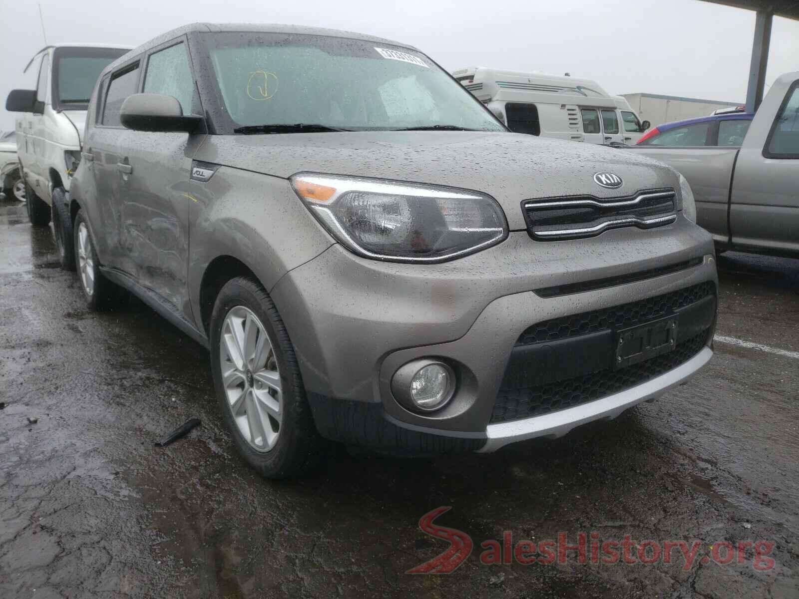 KNDJP3A53J7611984 2018 KIA SOUL