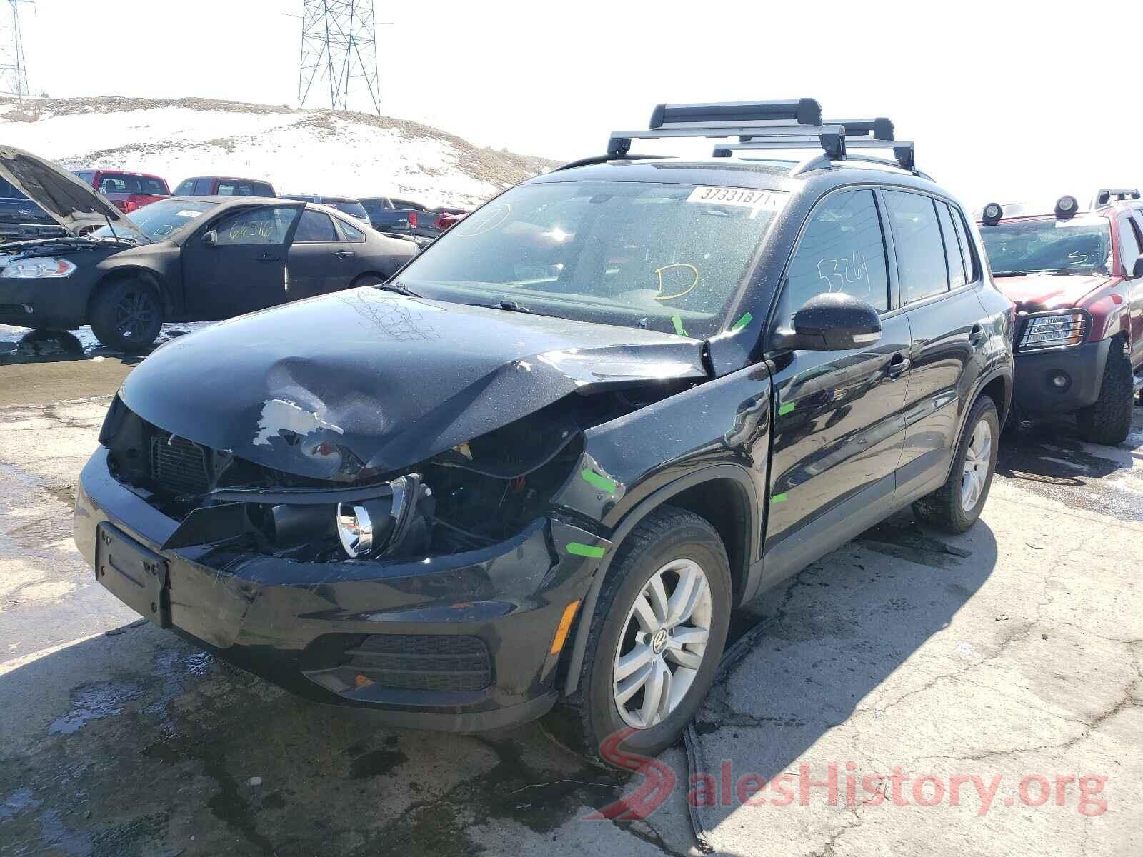 WVGBV7AX2HK021717 2017 VOLKSWAGEN TIGUAN