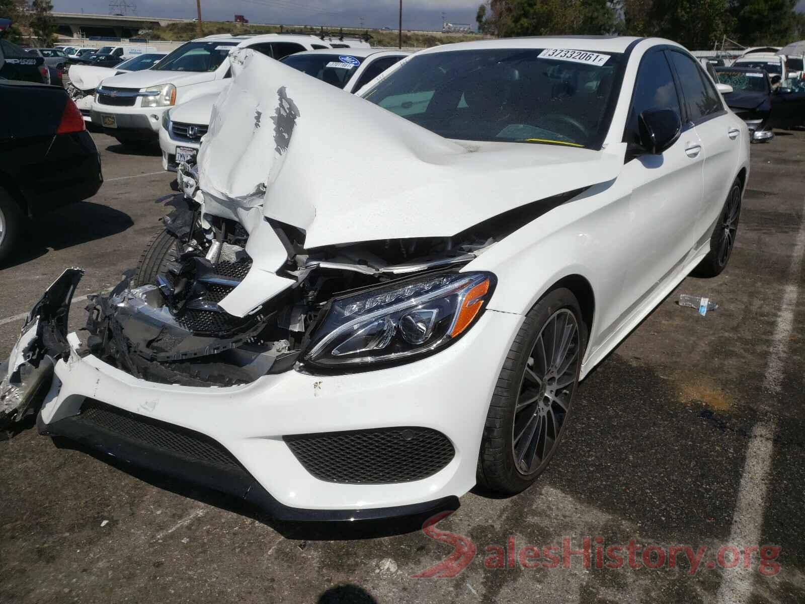 55SWF4JBXJU257300 2018 MERCEDES-BENZ C CLASS