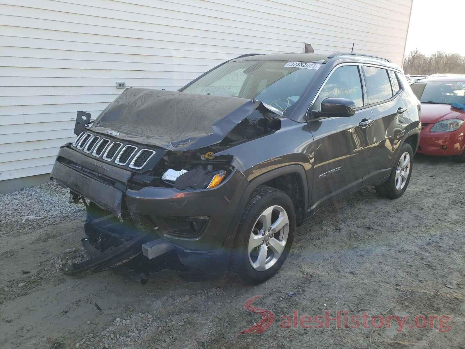 3C4NJDBB3JT355810 2018 JEEP COMPASS