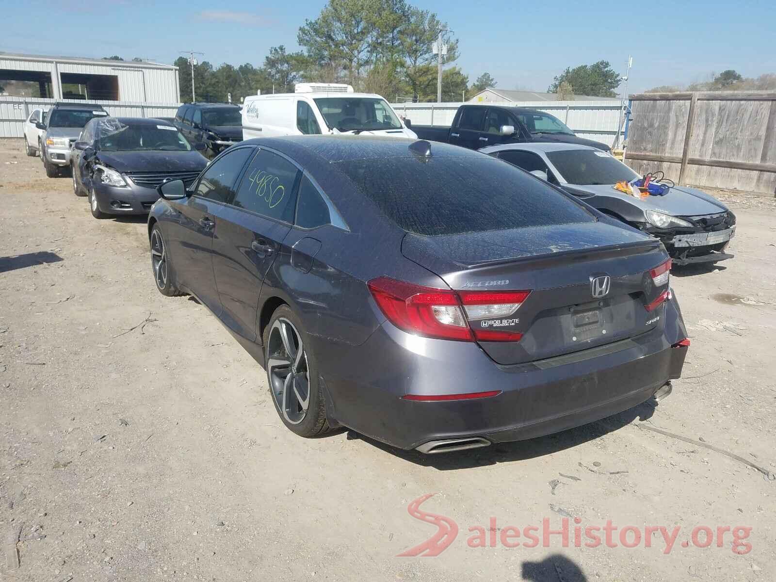 1HGCV1F32JA197594 2018 HONDA ACCORD