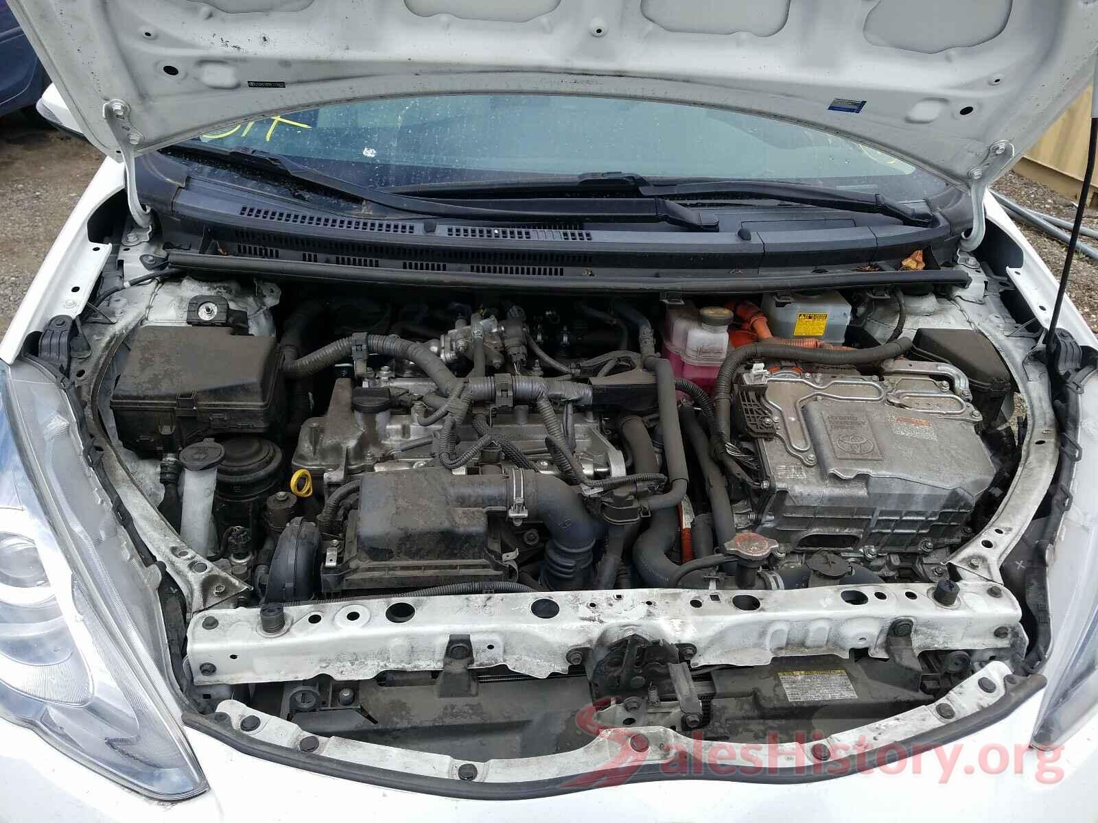 JTDKDTB38F1108830 2015 TOYOTA PRIUS