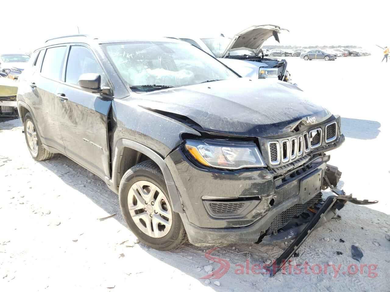 3C4NJCAB7JT359175 2018 JEEP COMPASS