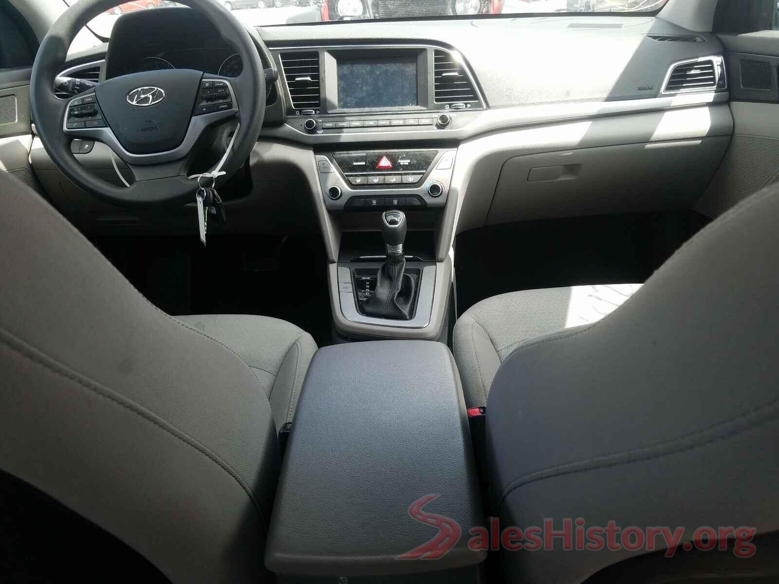 5NPD84LFXJH231252 2018 HYUNDAI ELANTRA