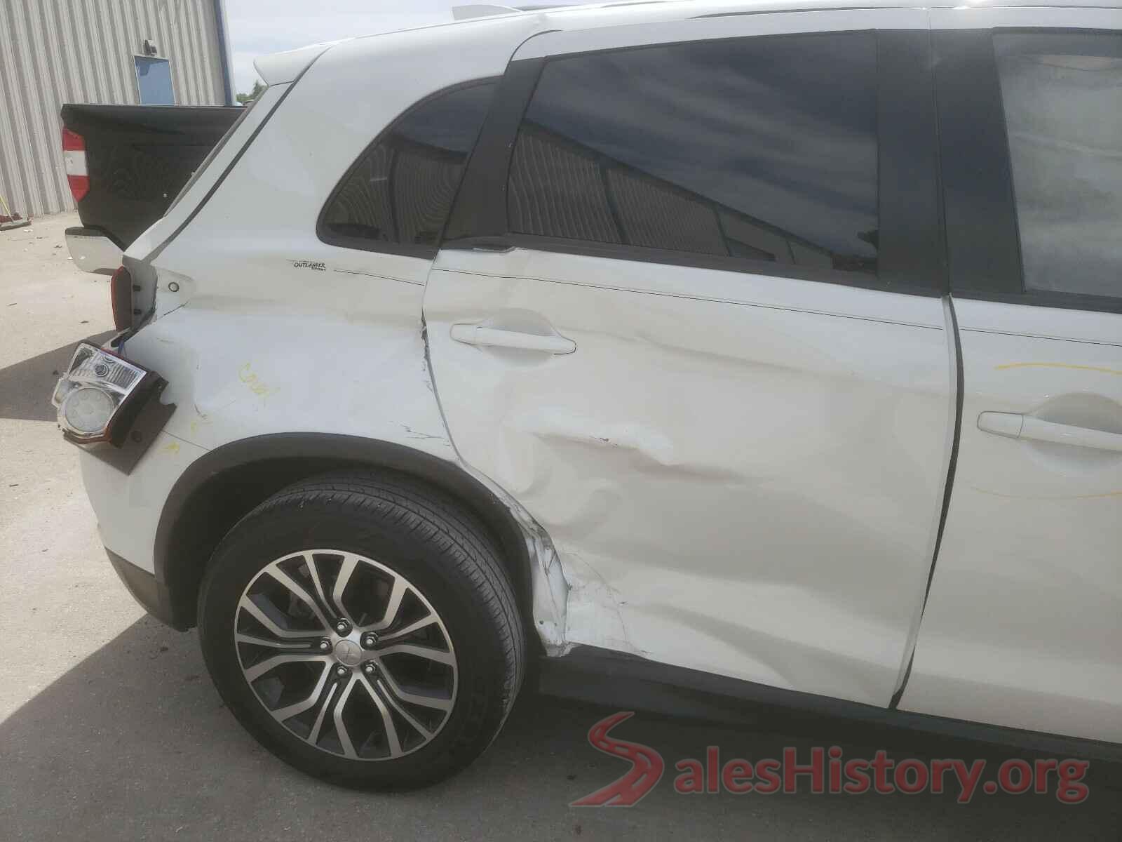 JA4AP3AU0KU001500 2019 MITSUBISHI OUTLANDER