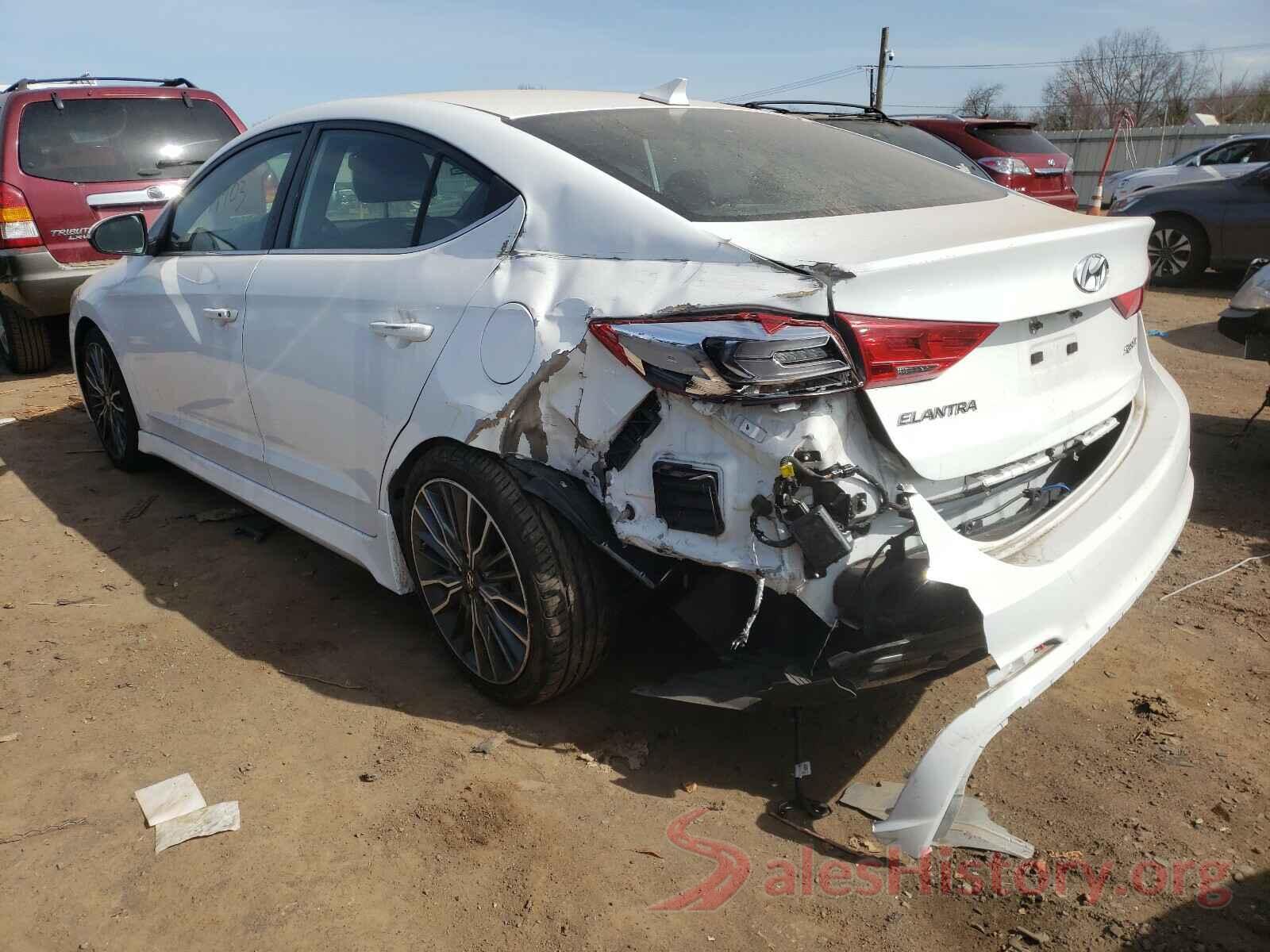 KMHD04LB3JU557562 2018 HYUNDAI ELANTRA