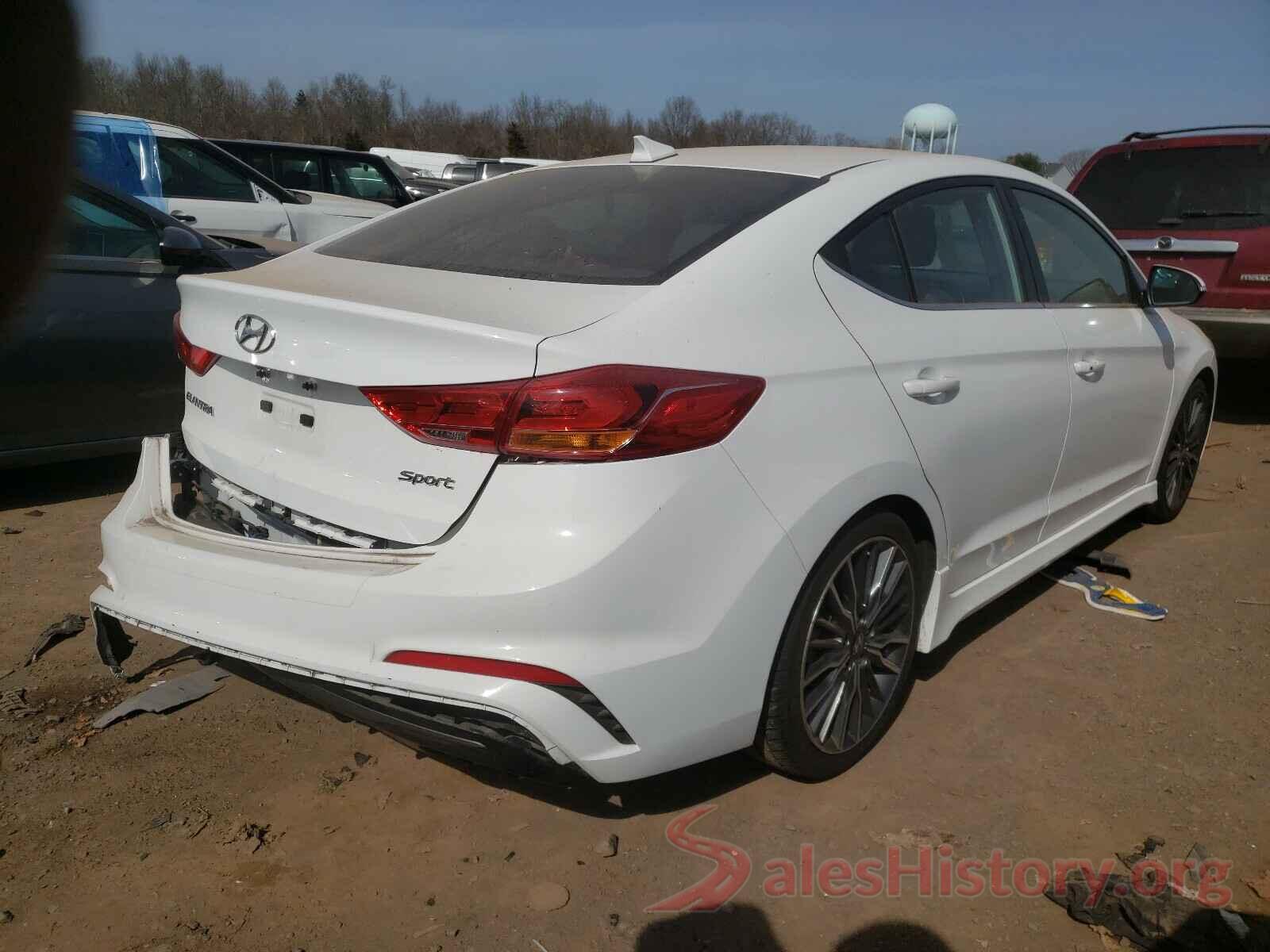 KMHD04LB3JU557562 2018 HYUNDAI ELANTRA