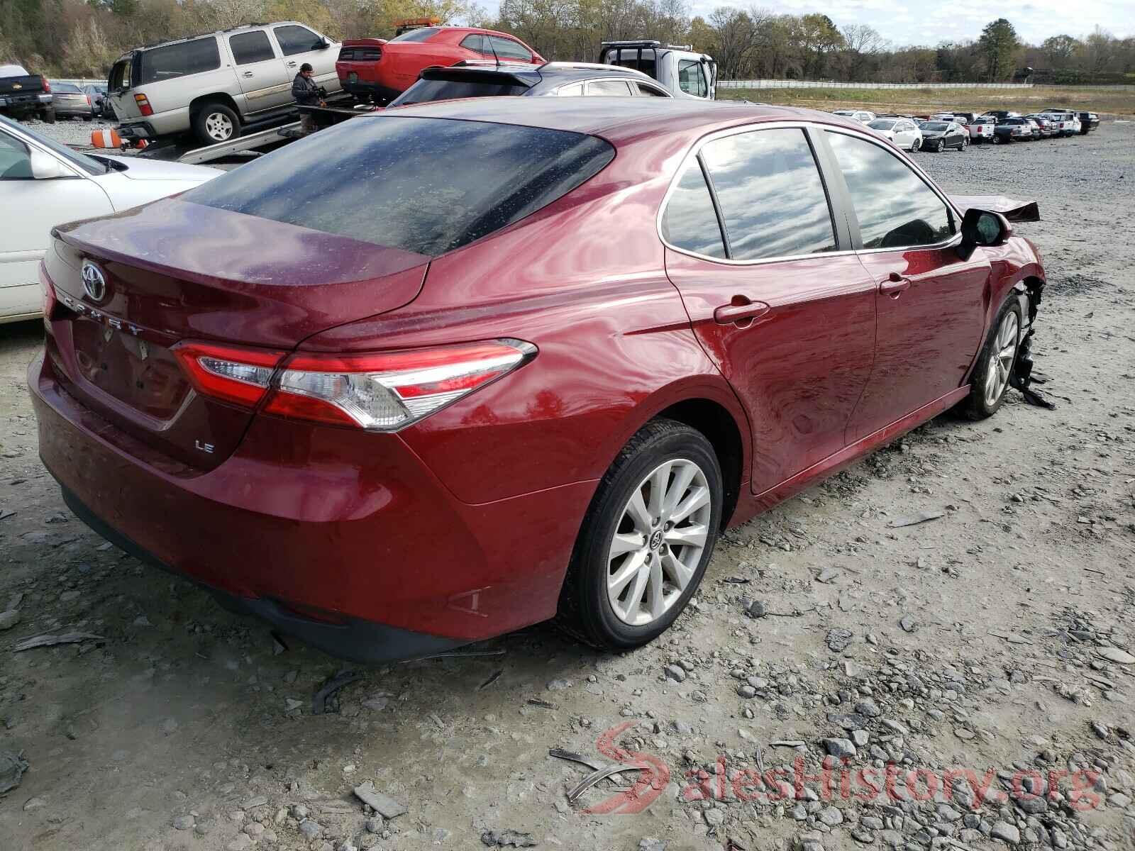 4T1B11HK3JU601040 2018 TOYOTA CAMRY