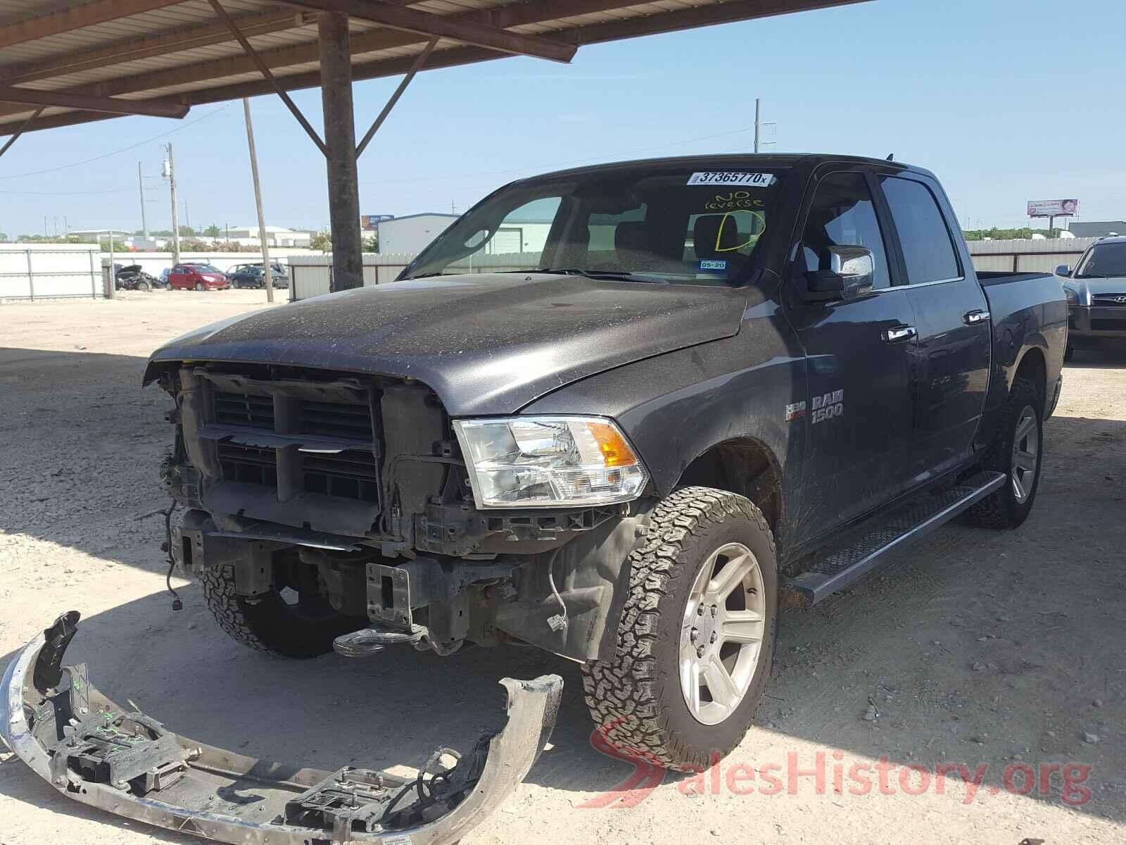 1C6RR7LTXJS213269 2018 RAM 1500