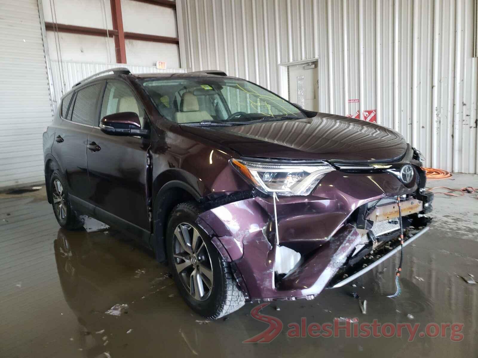 2T3RFREV1HW624086 2017 TOYOTA RAV4