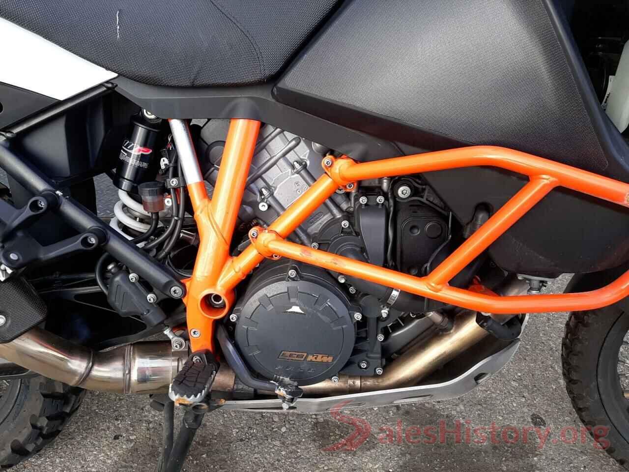 VBKV59403JM990365 2018 KTM MOTORCYCLE