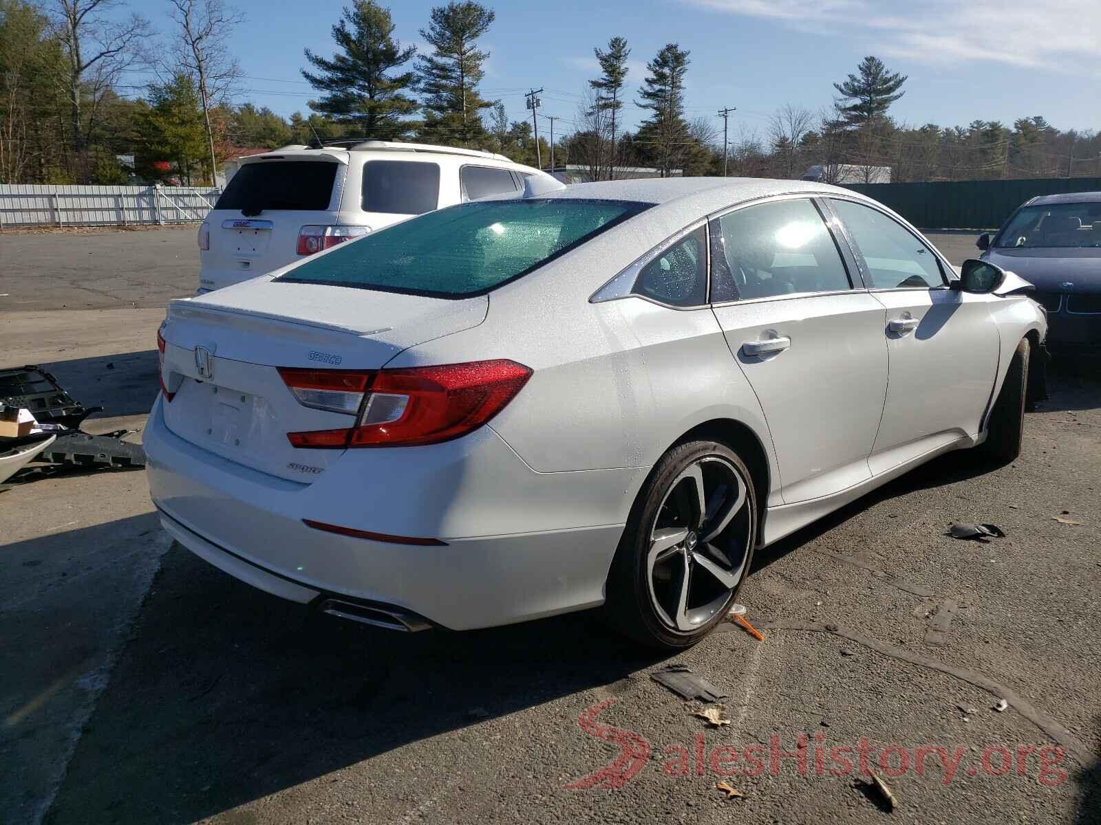 1HGCV1F37JA082117 2018 HONDA ACCORD