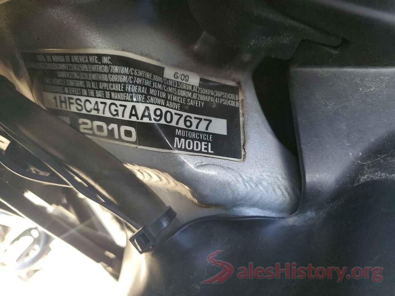 1HFSC47G7AA907677 2010 HONDA GL CYCLE