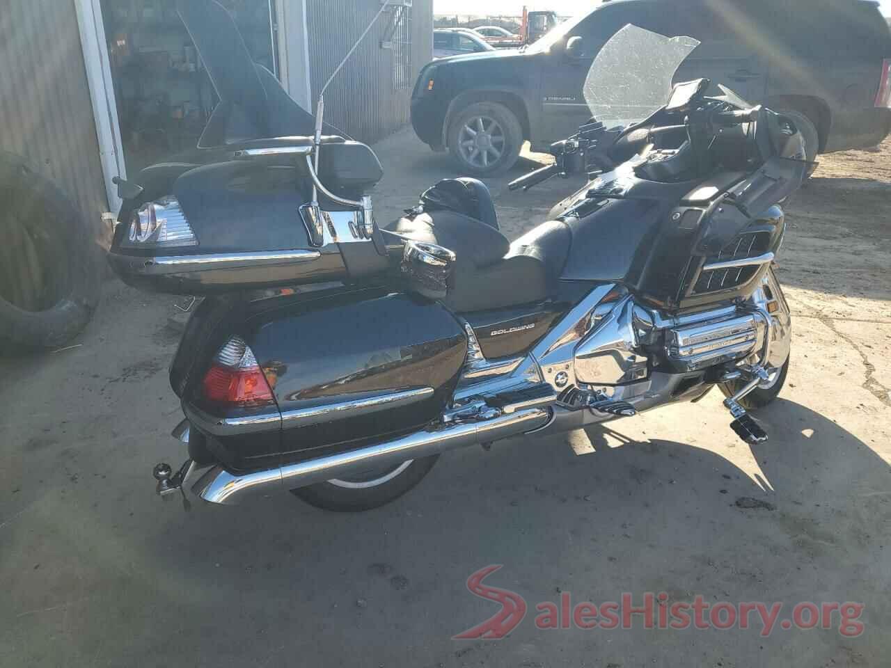 1HFSC47G7AA907677 2010 HONDA GL CYCLE