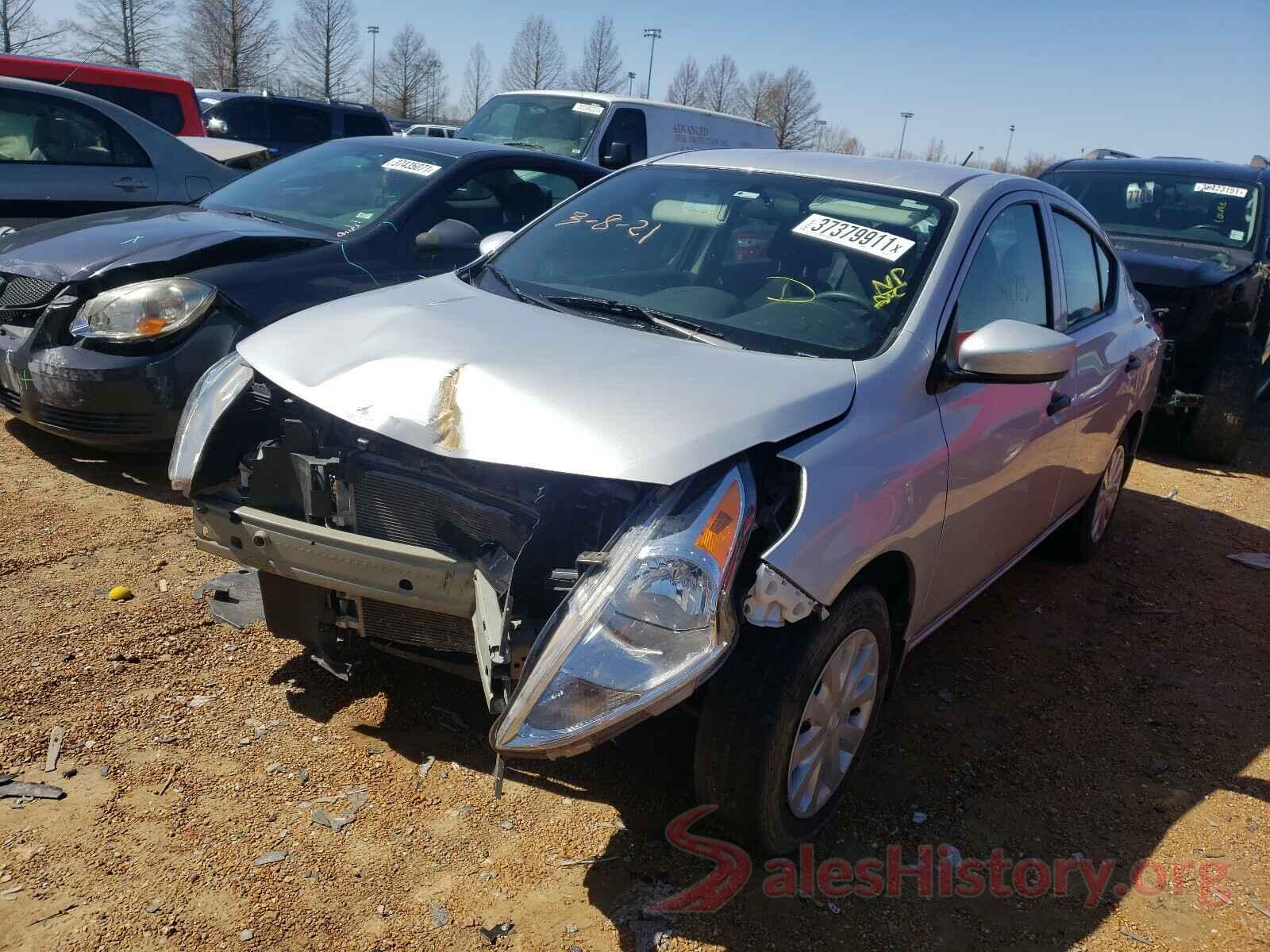 3N1CN7APXKL804933 2019 NISSAN VERSA