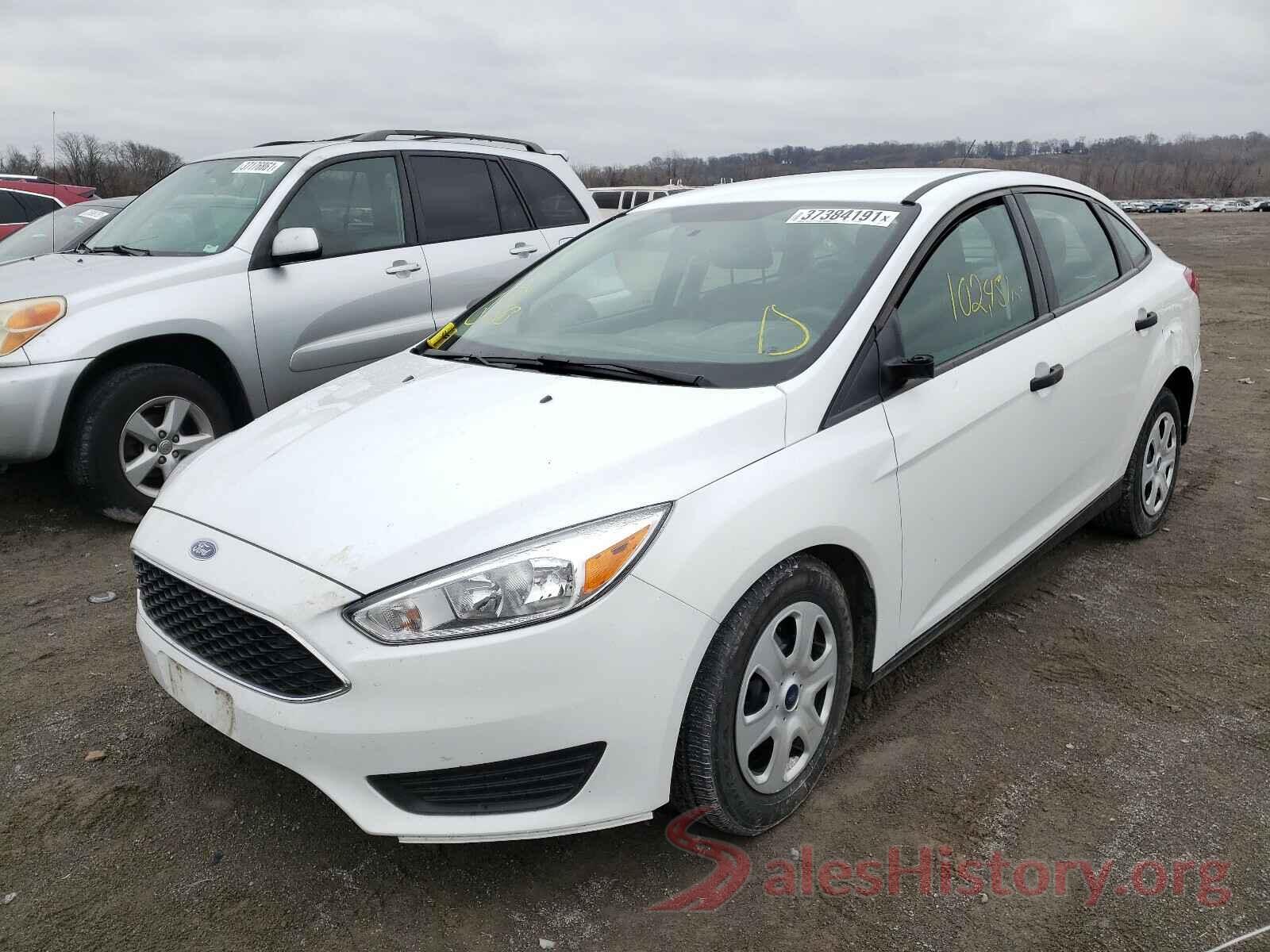 1FADP3E27JL240676 2018 FORD FOCUS