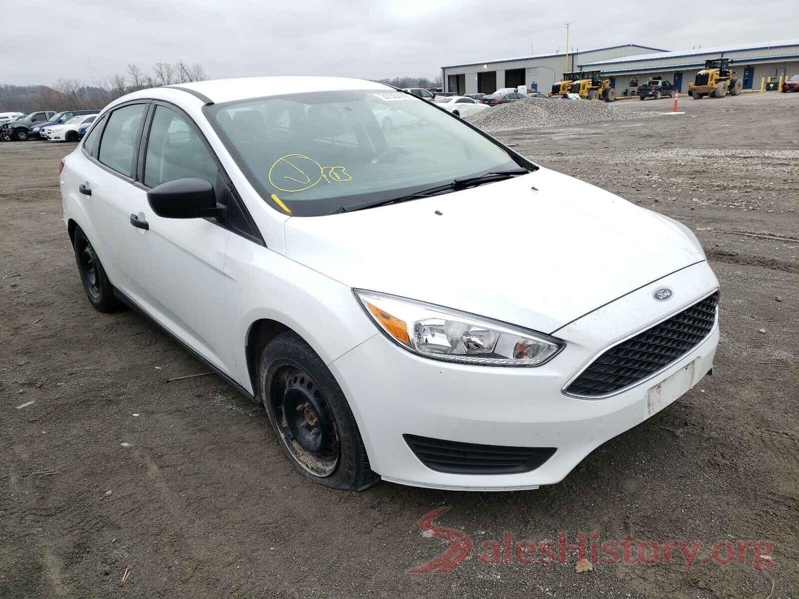 1FADP3E27JL240676 2018 FORD FOCUS