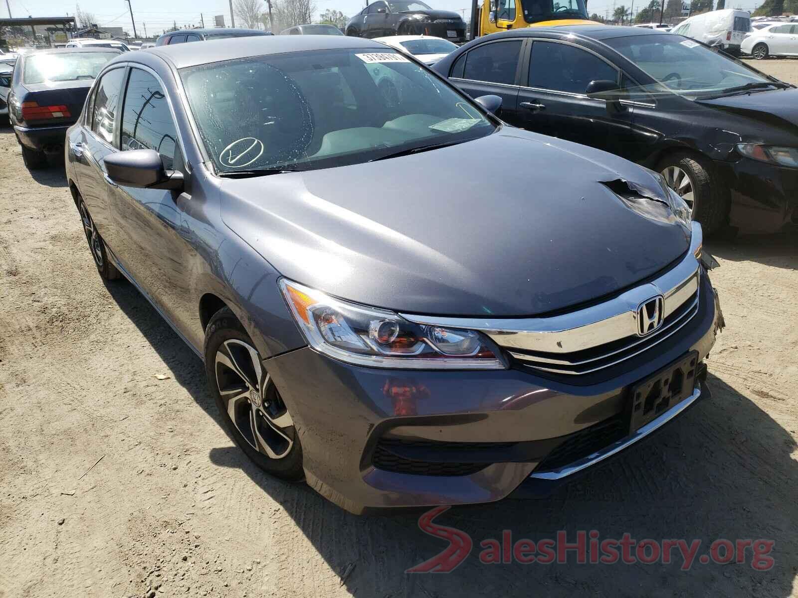 1HGCR2F38HA220302 2017 HONDA ACCORD