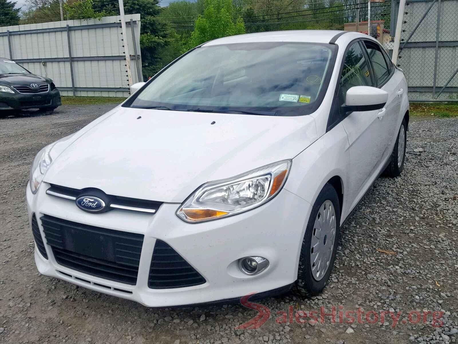 1FAHP3F25CL281732 2012 FORD FOCUS SE