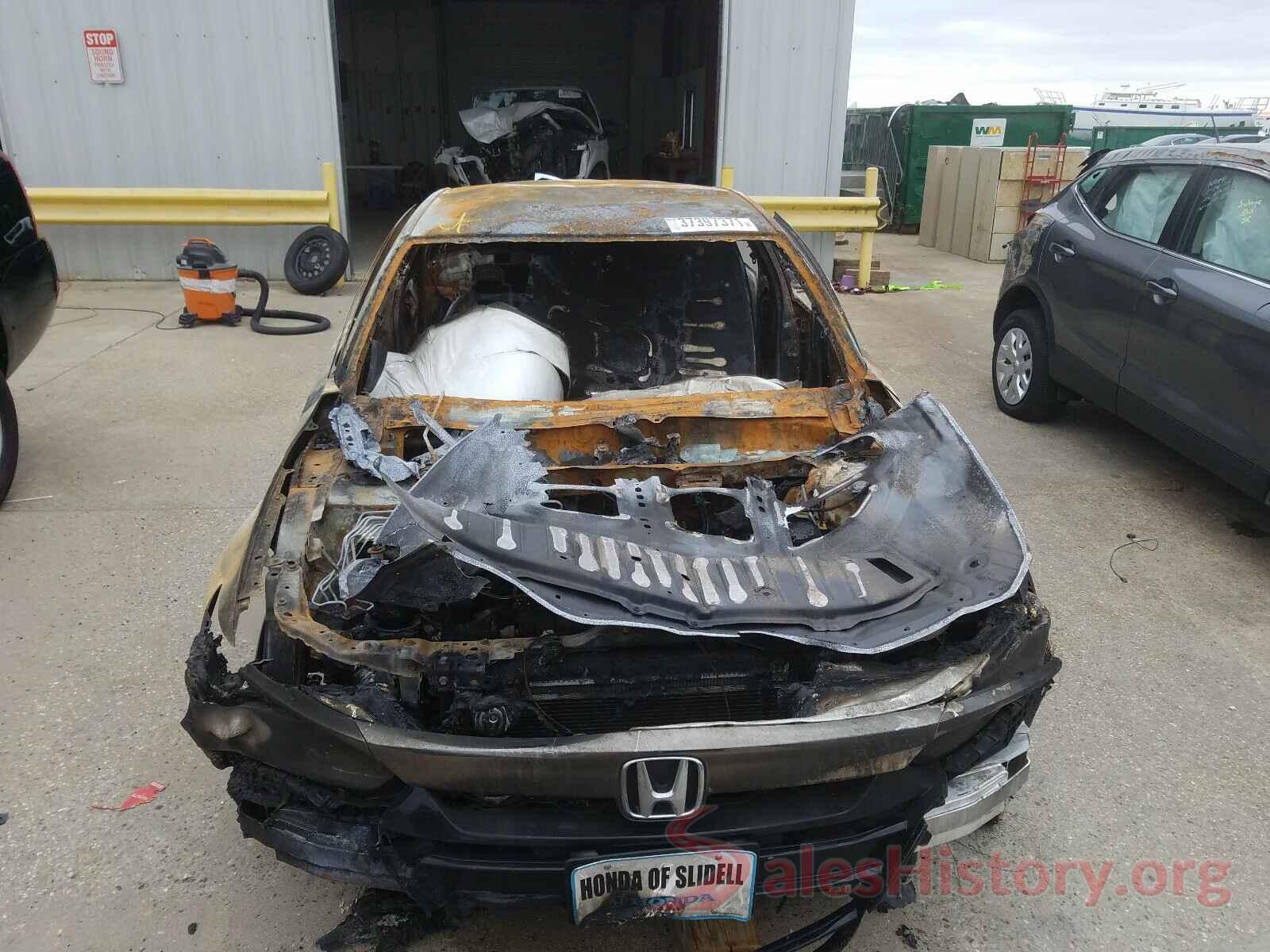 1HGCV1F30JA007680 2018 HONDA ACCORD